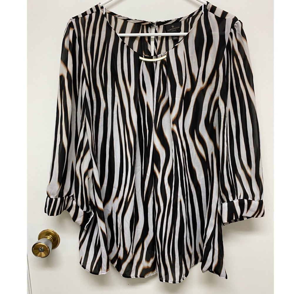 Worthington 2X animal print blouse